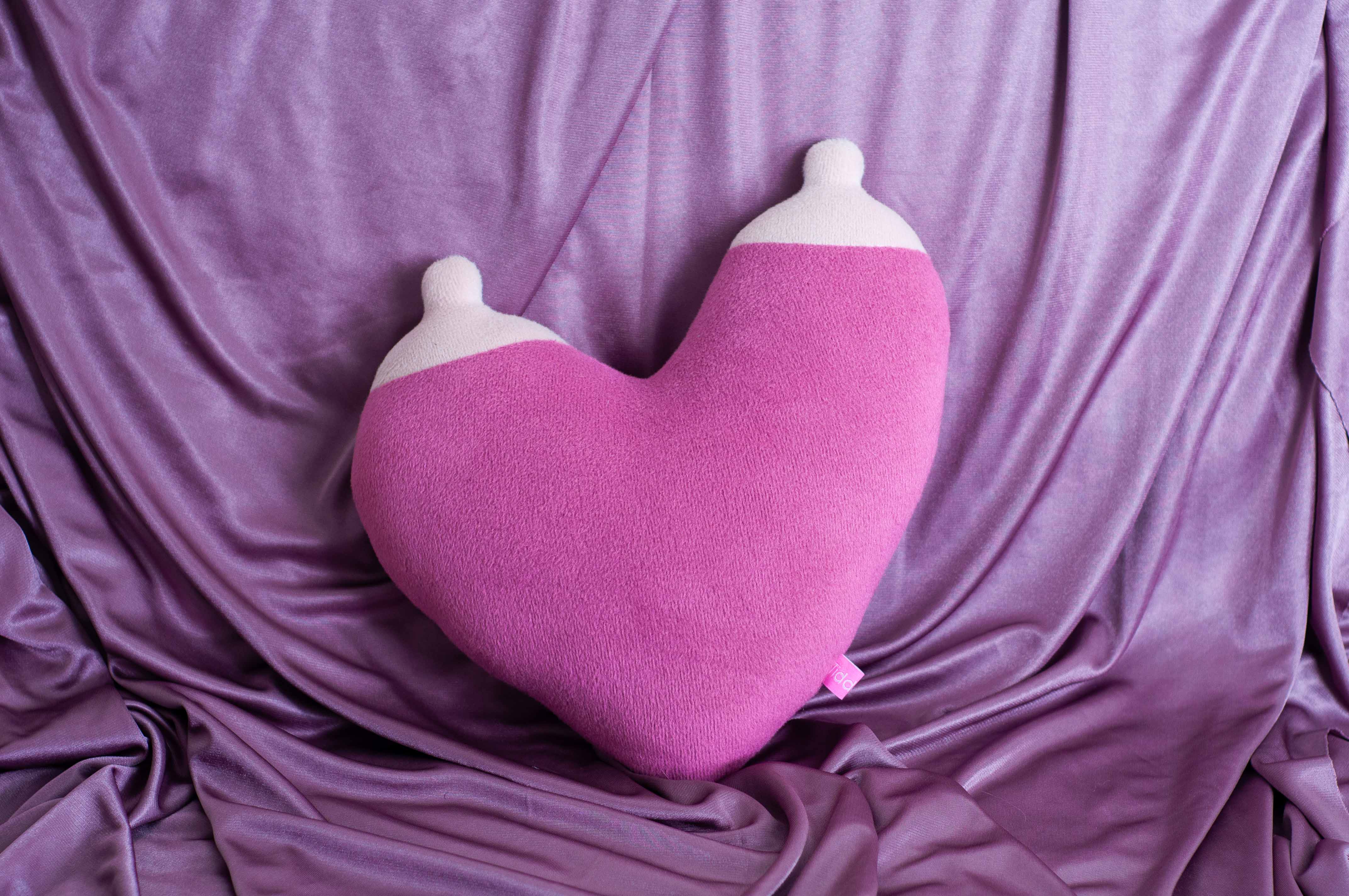 Tiddows: Heart Shaped Titty Pillow