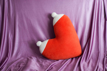 Tiddows: Heart Shaped Titty Pillow