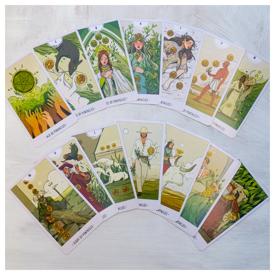 White Numen: a Sacred Animal Tarot